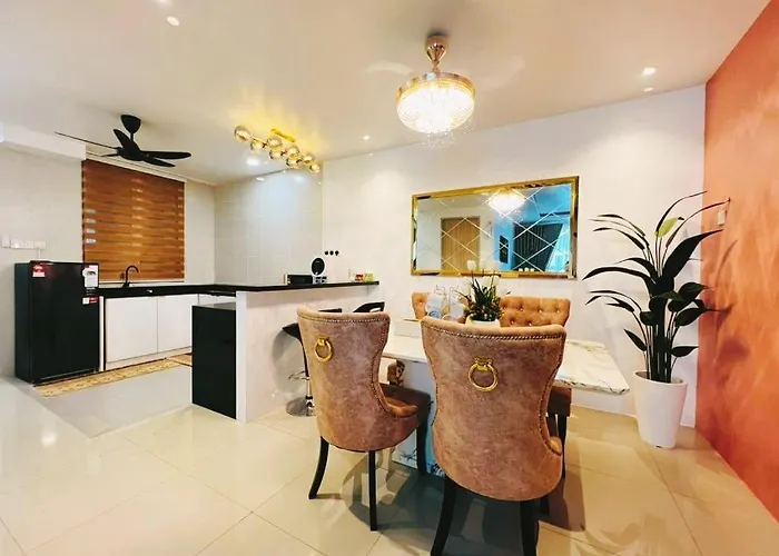 Alaghapoo Service Apartment Near Drawbridge